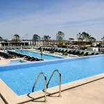 Aqua Vibes Std In Infinity Pool & Apartament *