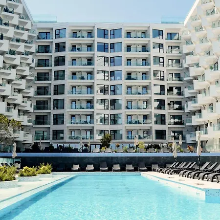 Apartament Aqua Vibes Std In Infinity Pool & *