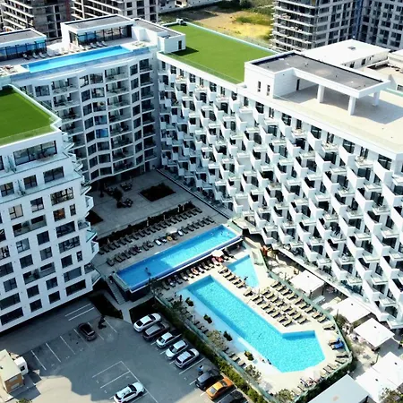 Aqua Vibes Std In Infinity Pool & Apartament