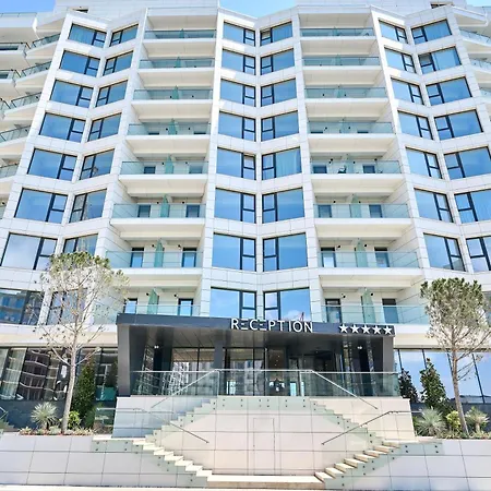 Aqua Vibes Std - Infinity Pool & * Năvodari