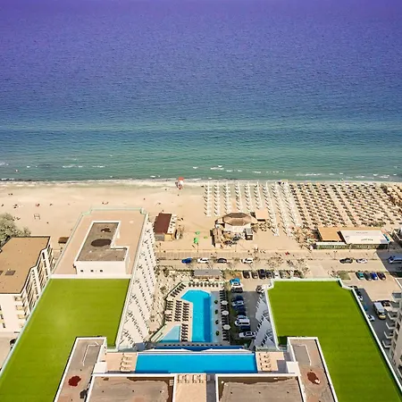 Aqua Vibes Std - Infinity Pool & Apartment Navodari