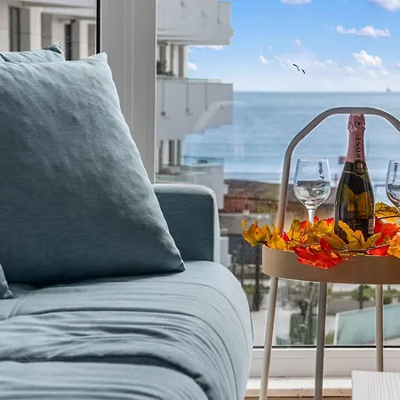 Aqua Vibes Std - Infinity Pool & Apartament