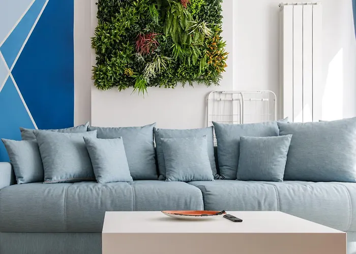 Aqua Vibes Std - Infinity Pool &