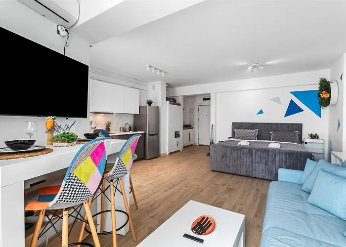 Aqua Vibes Std - Infinity Pool & Appartement